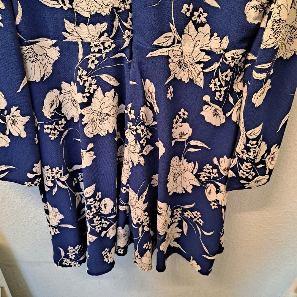 Studio B by Bobeau Blue Floral Dress - Picture 6 of 6